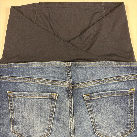 Isabel Maternity Denim Bootcut Over The Belly Design Jeans | Size 2 (26R) - Picture 5 of 8